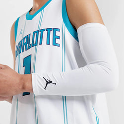 Jordan Shooter Sleeves White/Black