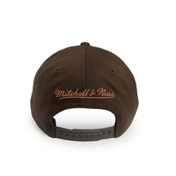 Mitchell & Ness 110 Flex Fit Team Logo Brown Snapback Cap Raiders