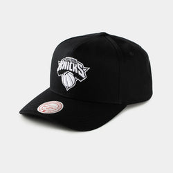 Mitchell & Ness NBA Black & White Pro Pinch Fit Snapback Cap New York Knicks