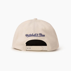 Mitchell & Ness NBA White / Blue 110 FlexFit Chicago Bulls