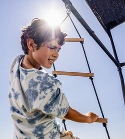 Vuly Quest 2 Play / Climbing Ladder