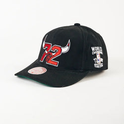 Mitchell & Ness NBA Chicago Bulls 72 Deadstock Snapback Cap
